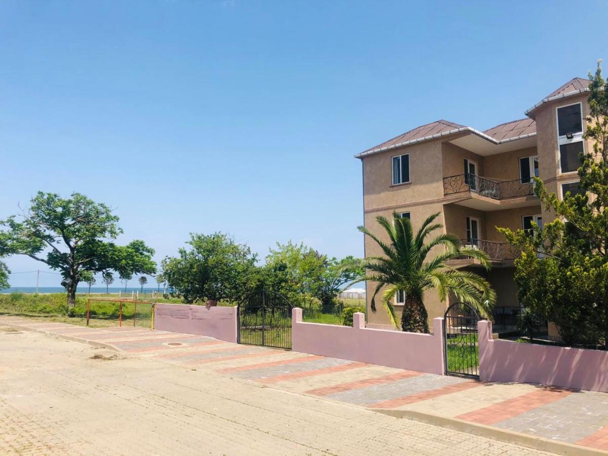 Nika Inn Kobuleti Dış mekan fotoğraf