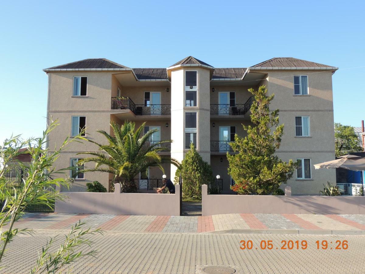Nika Inn Kobuleti Dış mekan fotoğraf